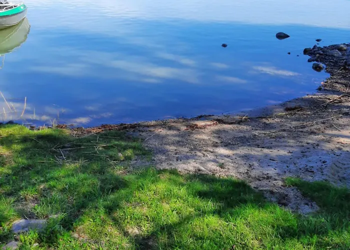 Semesterbostad Strandhuset Houtsala